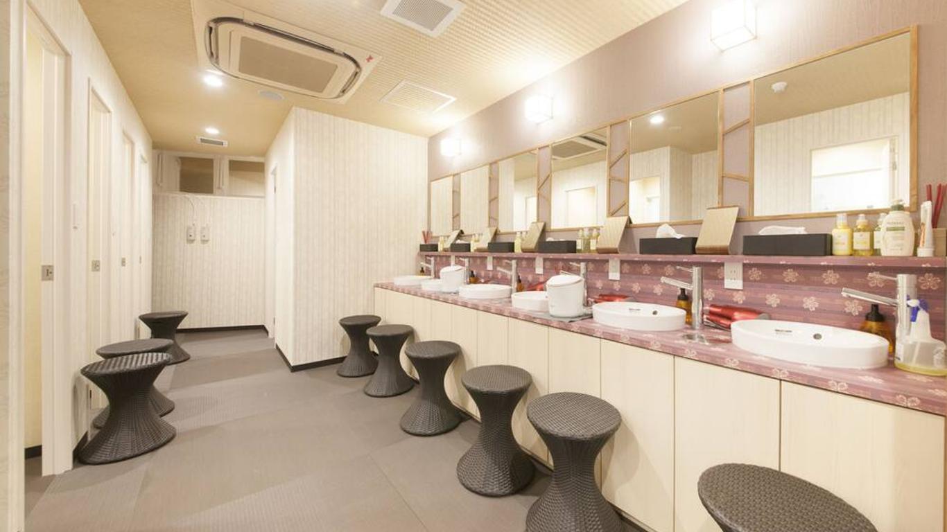 東方桑拿膠囊酒店