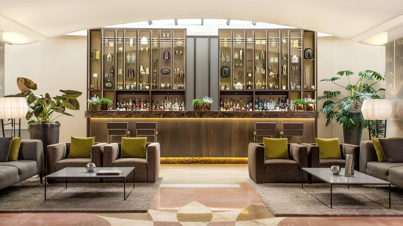喜來登科莫湖酒店 - 科莫