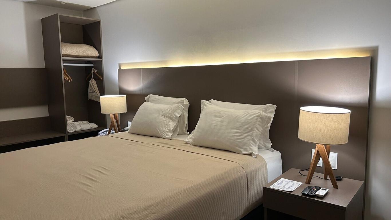 路亞貝拉旅館