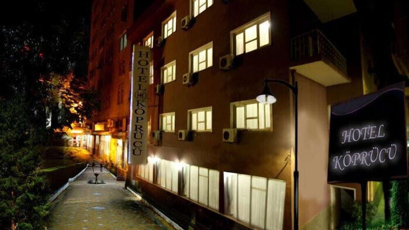 庫普魯酒店