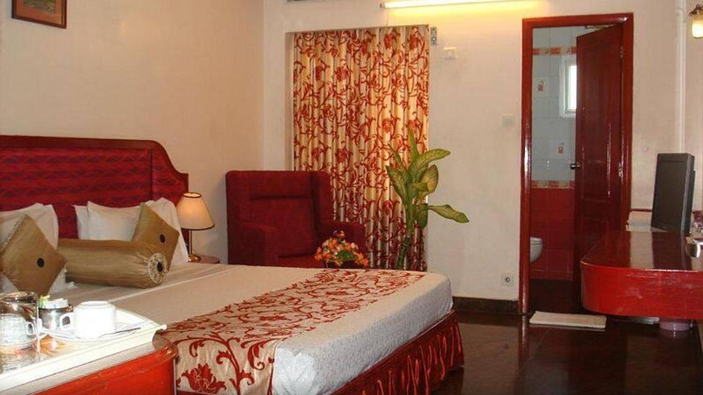 Le Garden Inn