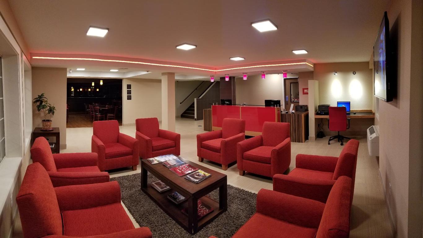 法戈紅獅套房酒店 - 法哥