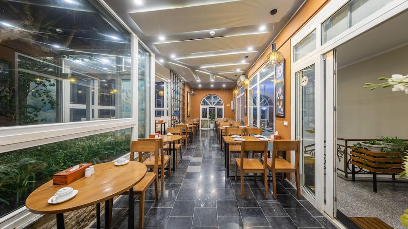 聖塔芭芭拉酒店 - 河內