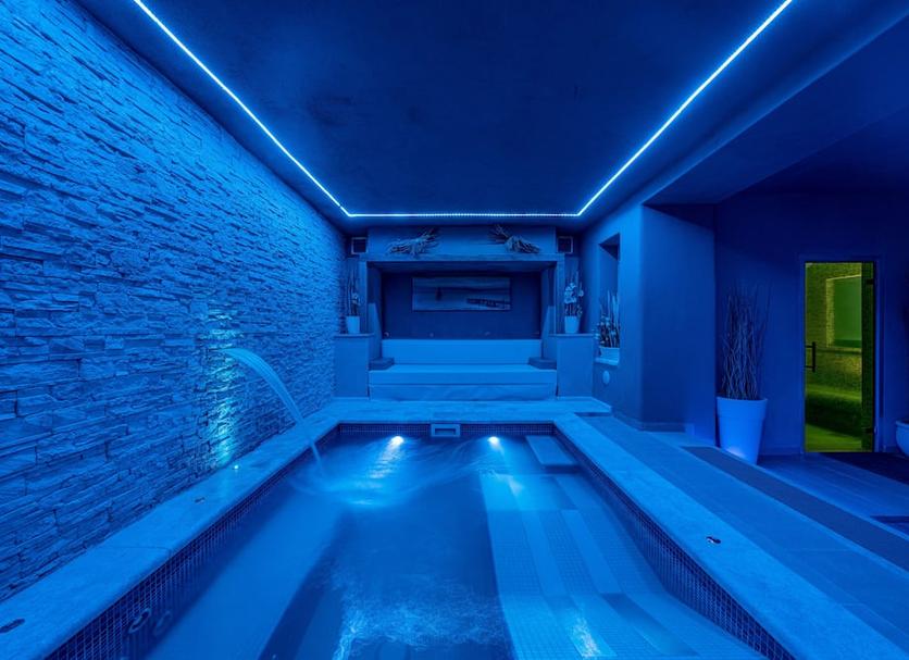 Spa 相片