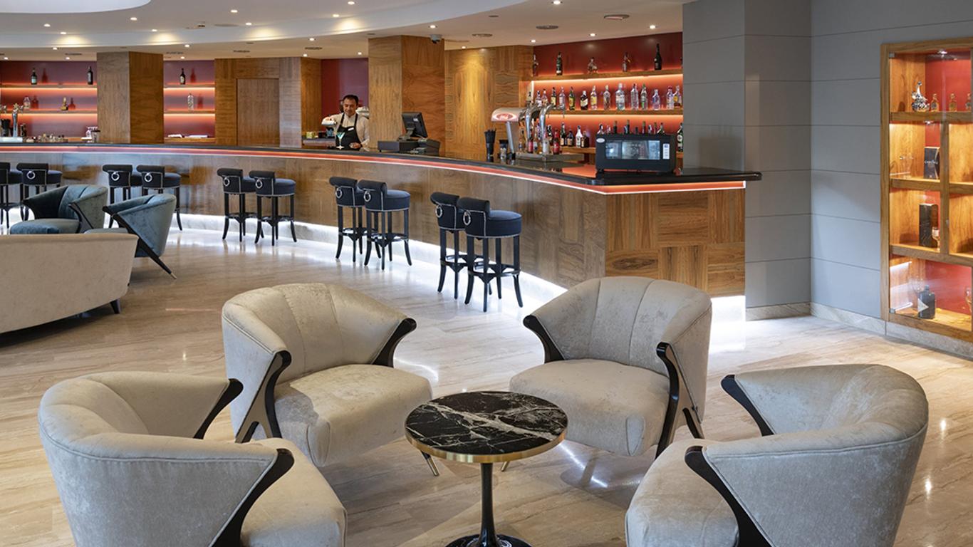 卡拉豐特酒店 - 沙洛